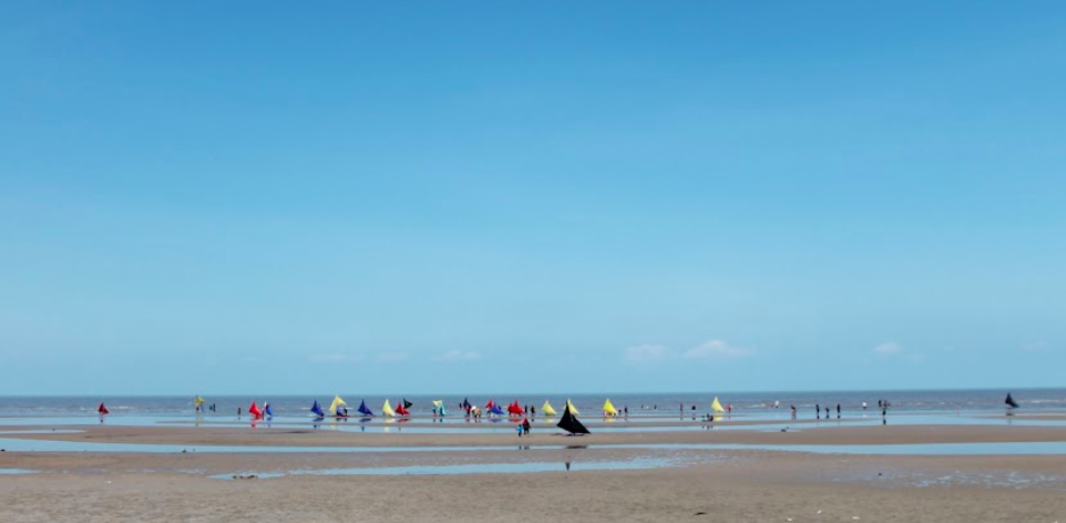 pantai-selat-baru-bathin-sobanga